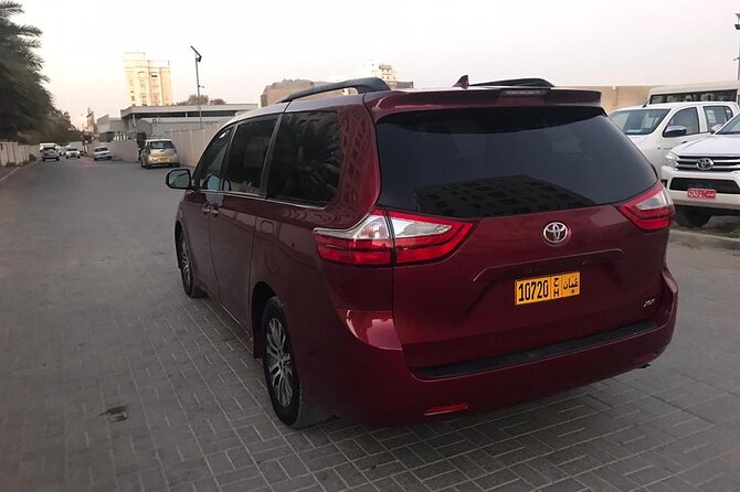 Muscat : Private Transfer from Muscat to Dubai - Quick hits before you go