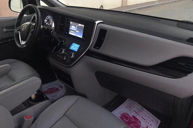 Muscat : Private Transfer from Muscat to Dubai - Timing: why booking around 70 days ahead helps