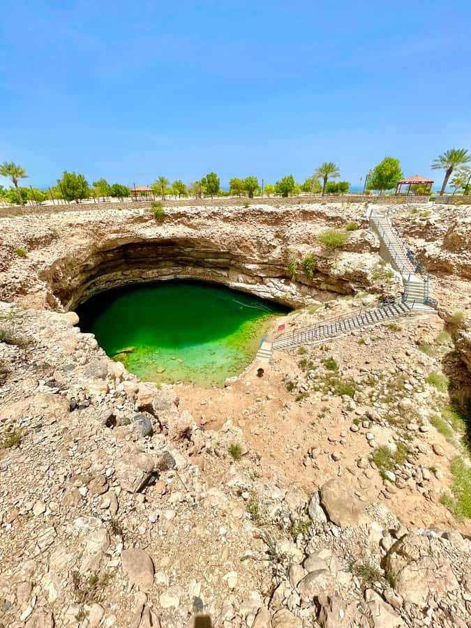Muscat : Private trip to Wadi Shab + sinkhole - Getting Out of Muscat: Pickup, Road Trip Views, and the Drive Time