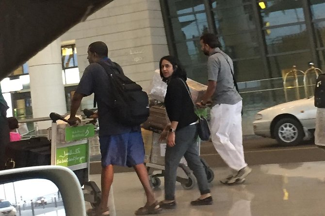 Muscat : taxi transfer airport Muscat and hotel - Why a private Muscat transfer beats the taxi-line scramble