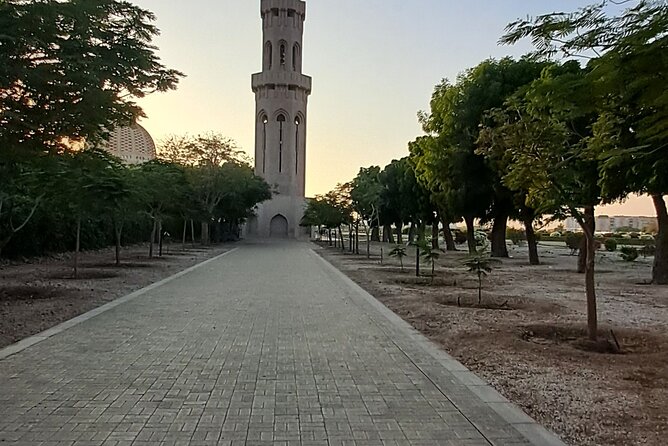 Muscat Tour - Half day - Mutrah Souq: souvenirs are fun, but timing and tactics matter