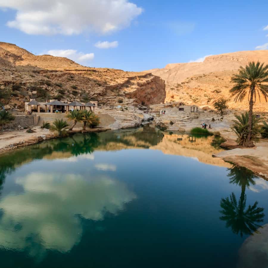 Muscat: Wahiba Sands Desert & Wadi Bani Khalid Full Day Tour - How the Small-Group Pace Works (and Why It Matters)