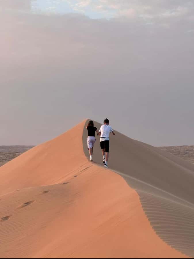 Muscat: Wahiba Sands & Wadi Bani Khalid Full-Day Tour+Lunch - Wahiba Sands and Wadi Bani Khalid, the best kind of contrast day trip from Muscat
