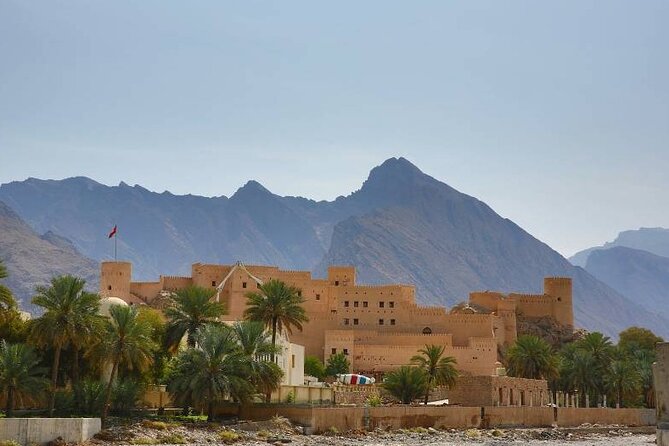 Nakhal Fort-Nakhal Hotspring-Wadi Bani Awf-Bilad Sayt - Private Full Day Tour - Wadi Bani Awf: Off-Road Driving Through Cliffs and Canyons