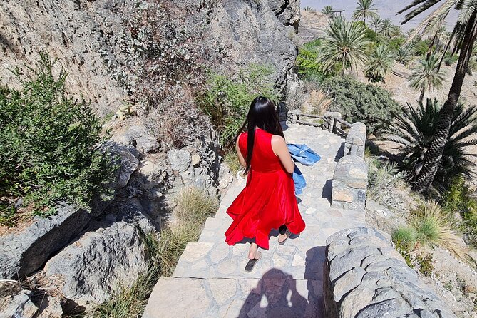 Nakhal Hotspring and Wakan Village Private Full Day Tour - A Muscat base, a mountain day, and why this route works
