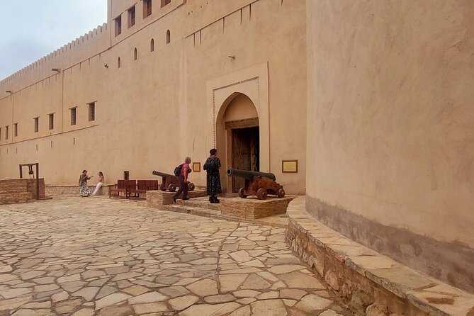 Nizwa and Green Mountain Group Full day tour - Price and value: $140 for a day that includes transport, but not fort entry