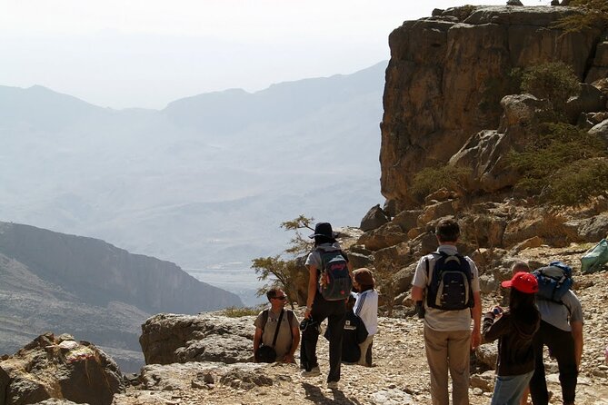 Nizwa and Jebal Shams Grand canyon - Nizwa Souq: local shopping that actually takes about an hour