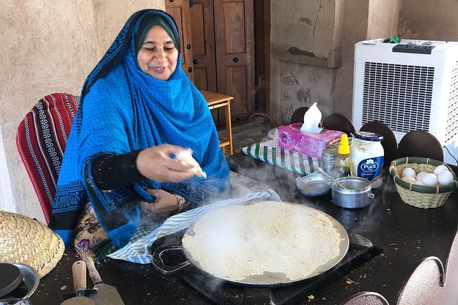 Nizwa and Oman's Grand Canyon: Full-Day Adventure - Practical tips to make the most of your stops