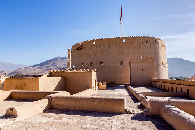 Nizwa and Oman's Historical Gems Tour - Five route options: choose your Oman mood