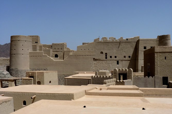 Nizwa Bahla & Jabrin Fort(Muscat tours) as private and custom trip - Private pickup from Muscat, then straight to Nizwa’s old core