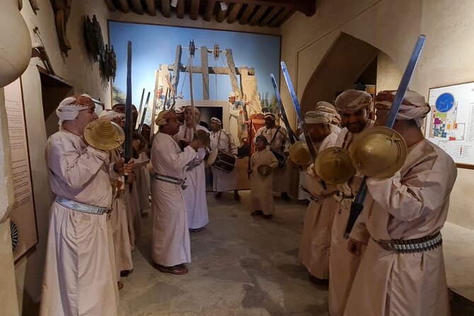 Nizwa Fort-Nizwa Souq-Birkat Al Mouz-Jebel Akhdar - Private Full Day Tour - Who Should Book This Tour, and Who Might Skip It