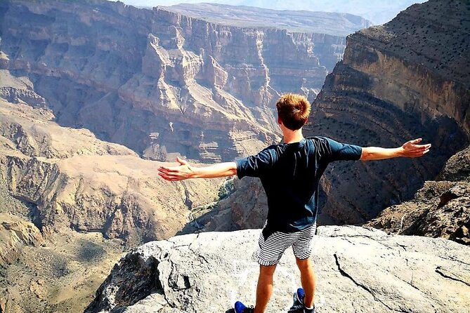 Nizwa Heritage & Jebel Shams Canyon - Private Tour from Muscat - Nizwa and Jebel Shams in One Day: How the Route Really Feels