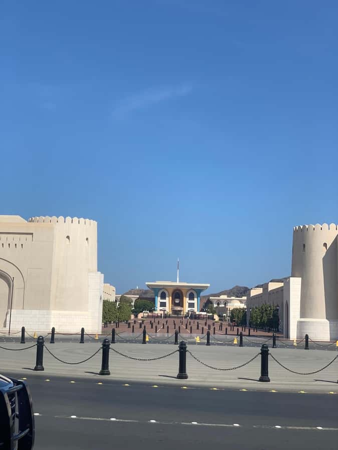 Oman: Private City Tour of Muscat with pick up/drop off - Muttrah Souq shopping, with real negotiation help