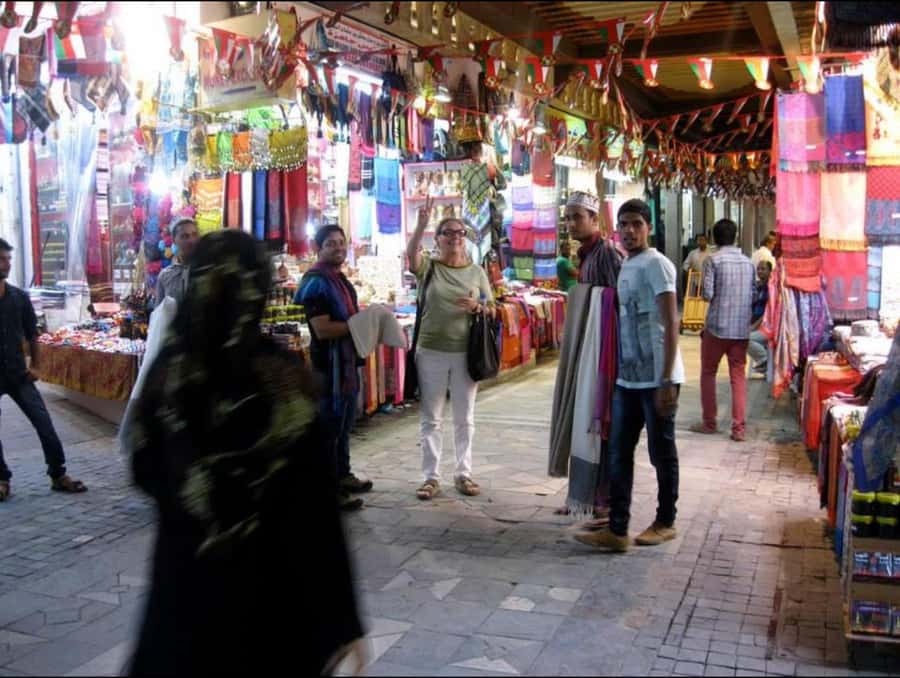 Oman: Private Muscat City Tour With Pick-up/ Drop-off - Mutrah Fish Market: daily life at sea level