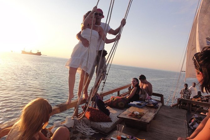 Omani dhow:Coastal and Sunset Cruise - Key things to know before you go