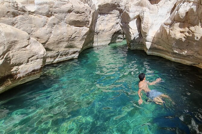Private 2 Days 1 Night Wahiba Sands Desert and Wadi Bani Khalid Tour - Price and Value: What $580 Buys You (and What It Doesn’t)