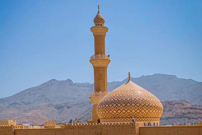 Private 2-Days Jebel Shams Overnight Camping Tours - Day 2 at Jebel Shams: the canyon walk (about 4 hours)