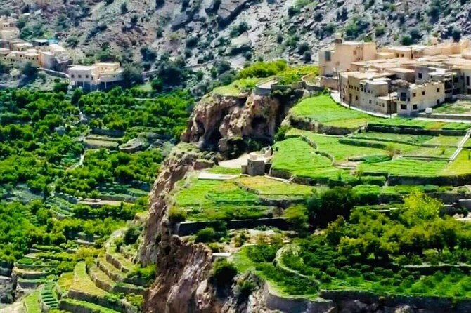 Private Day-Tour in Nizwa and Jebel Akhdar - A Private 8-Hour Loop Through Nizwa and Jebel Akhdar