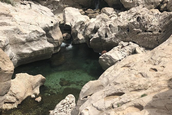 Private Day Trip to Wahiba Sands & Wadi Bani Khalid (Desert Safari) - Your private guide in Oman: why it matters more than you think