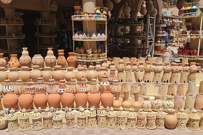Private Friday Cattle Market-Nizwa and Jebel Akhdar-Full-Day Tour - Aflaj irrigation systems at Al Kattmyn: quick, UNESCO-level context