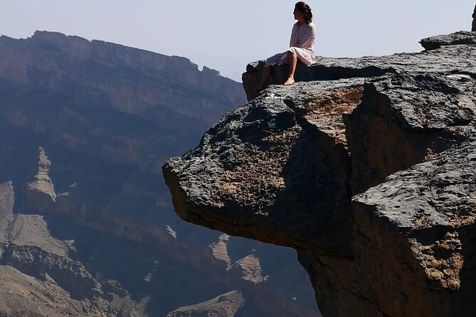 Private Full Day Guided Balcony Walk Hiking to Jebel Shams - How long the day really feels: 8 hours total, not 8 hours walking
