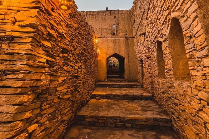 Private Full Day Historical Trip in Oman - Stop 1: Imti village, gardens, plantations, and defensive towers