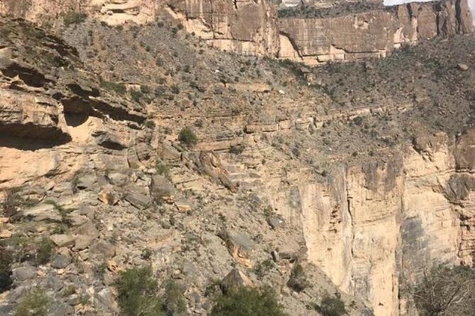 Private Full Day Trekking In the Grand Canyon (Balcony Walk) - Reaching Jabal Shams: Viewpoints, Photo Stops, and a Calm Start
