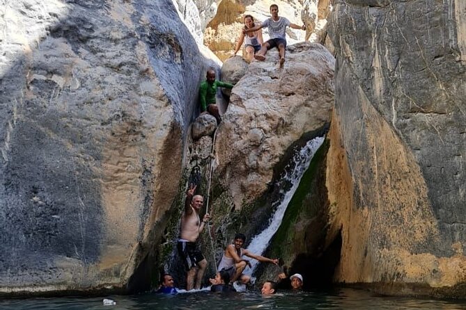 Private Full Day Wadi Dham Tour - Your guide experience: safety, humor, and real answers