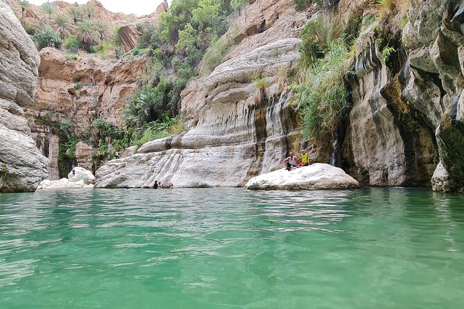 Private Full-Day Wadi Tiwi and Bimmah Sinkhole Tour from Muscat - Why this full-day Wadi Tiwi and Fins Beach combo works from Muscat