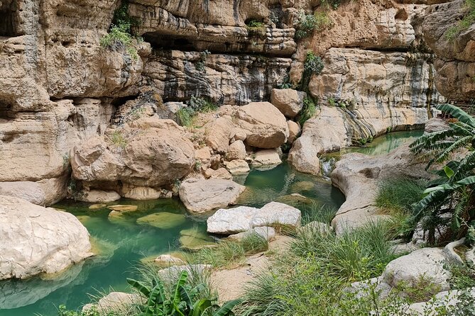 Private Full-Day Wadi Tiwi and Bimmah Sinkhole Tour from Muscat - The guide factor: why Mr. Khalfan and Ahmed keep showing up