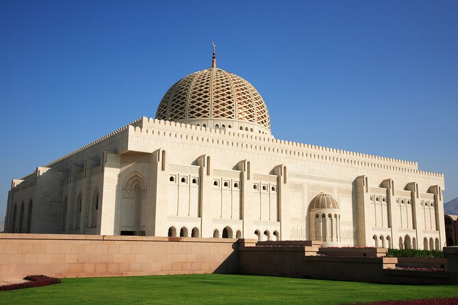 Private Half-day Tour in Muscat - The National Museum: Oman’s backstory without a full day