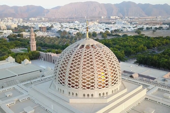 Private Half-Day Tour to Grand Mosque-Nakhal Fort and Hotspring - Price and value: is $109.80 per person fair for this half-day?