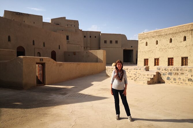 Private Historical Tour - Nizwa Fort - Nizwa Souq - Bahla Fort - Jabreen Castle - Nizwa Souq: Fruit Blocks, Meat And Fish, And Shopping With Purpose