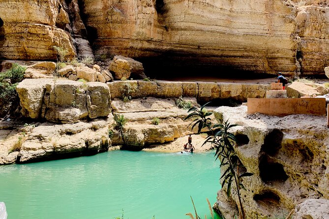 Private Oman Desert Overnight in Wahiba Sand and Wadi Exploration - Two days that move fast: Muscat to Wahiba Sands and back