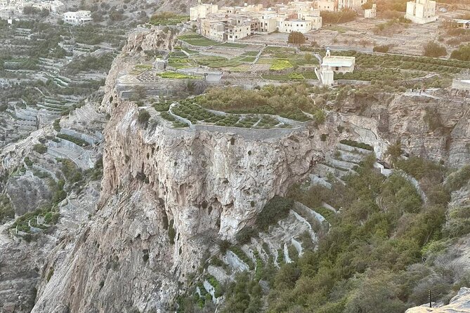 Private Oman Full Day Guided Sightseeing Tour - Why Nizwa plus Jabal Akhdar makes a great full day
