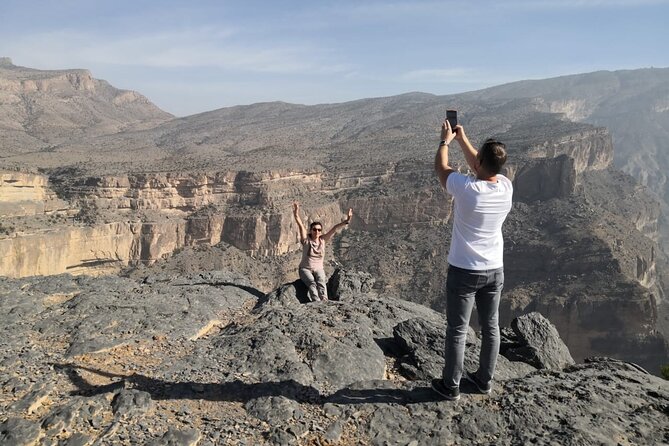 Private Overnight at Jebel Shams - 2 Days and 1 Night Tours - Day 1 Route: From Birkat Al Mouz Ruins to Nizwa Souq, Fort, and Al Hamra