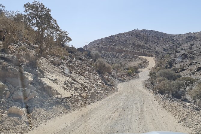 Private Overnight Jebel Shams Camping Tour - Day Two: Morning Canyon Walk Plus Bahla and Jabrin Fort Visits