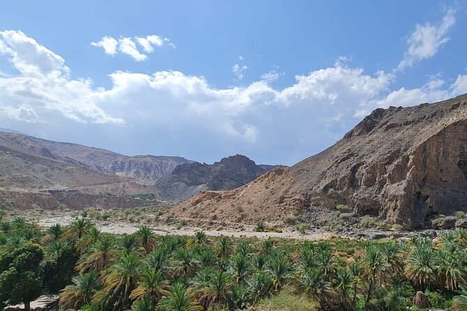 Private Wadi Arbyeen - Sinkhole - White Sand Beach- Full Day Tour - Price and value: what $178 gets you, and what it doesn’t