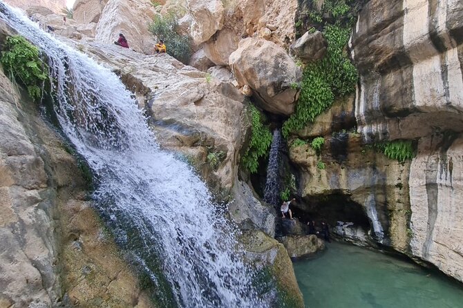 Private Wadi Tiwi - Bimmah Sinkhole - White Sand Beach - Full Day Tour - Your Guide Matters, and Names Like Ahmed, Ahmad, and Hamood Show Up