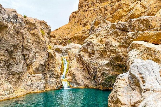 Private Wahiba Sand Desert and Wadi Hawar - Full Day Tours - Wadi Hawar pools and waterfalls: what you do with your 4 hours