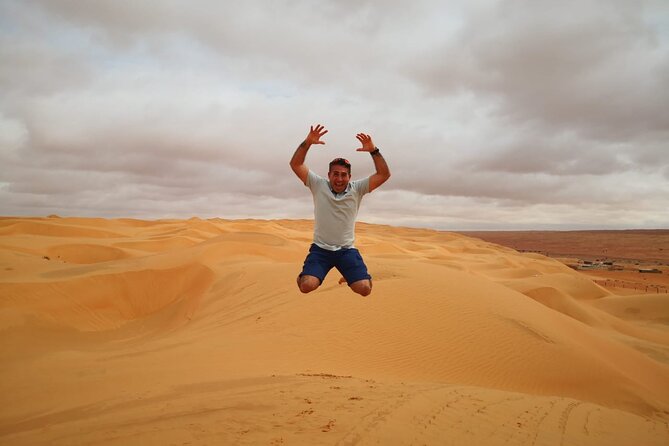 Private Wahiba Sand Desert and Wadi Hawar - Full Day Tours - Wahiba Sands in the best way: off-road driving and big dune views