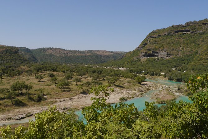 Salalah City and East Tour Combo (Darbat falls, Razat spring) - Al Hosn Palace and the Gate Photo Stop You Will Actually Use