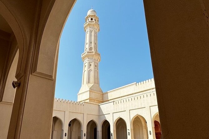 Salalah City Tour: Discover Salalahs Treasures with a Local Guide - Sultan Qaboos Mosque: Bright Colors, Clear Layout, and Real Quiet Time