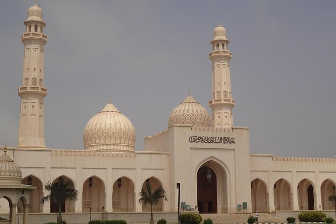 Salalah City Tour :Salalah Tours - Pickup and Private Transport, Without the Taxi Shuffle