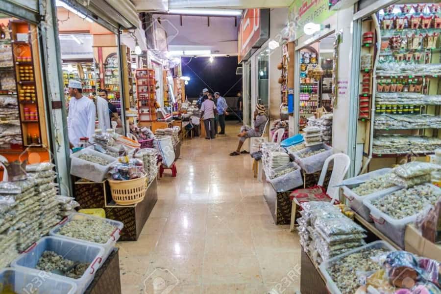 Salalah City Tours - Sultan Qaboos Mosque: where your Salalah morning gets quiet