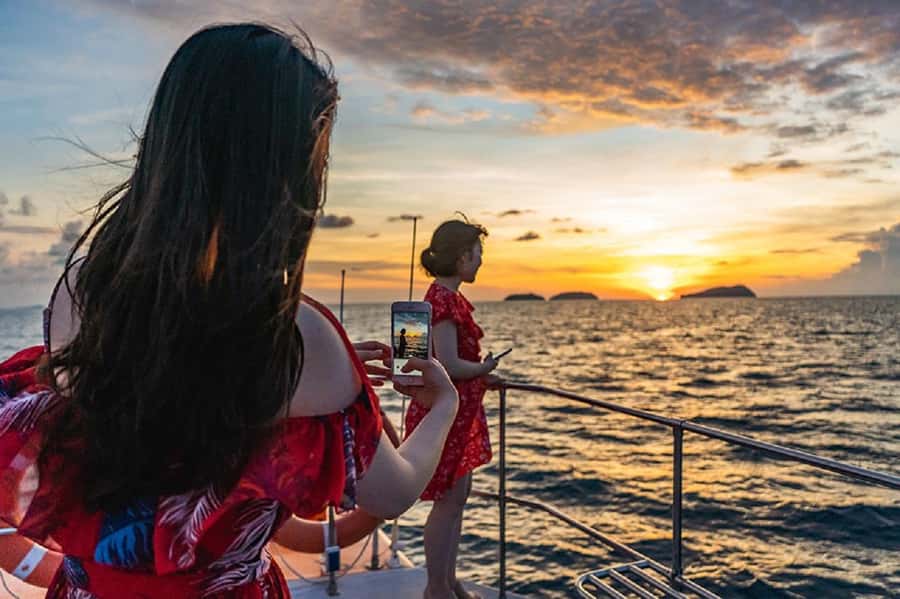 Sunset Dhow Cruise - Price and Value: Is $85 Worth a 2-Hour Evening Cruise?
