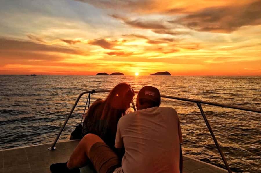 Sunset Dhow Cruise - Should You Book This Sunset Dhow Cruise in Muscat?