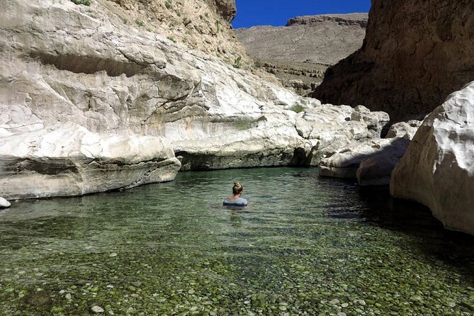 Tour Jawahir 2 Days-1 Night In Wahiba Sands, Oman Tours Package - Fins Beach: White Sand, Turquoise Water, and a Quick Reset