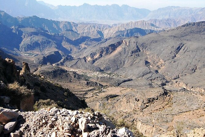 Tour Shahad 4 Days-3 Nights, Oman Tours Package - Day 3: Wadi Bani Khalid swims, Sur’s dhow tradition, and the Ras Al Jinz turtle walk