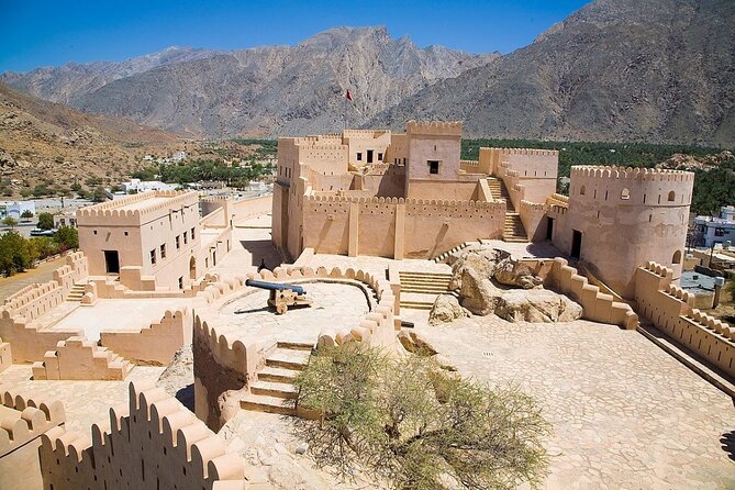 Tour Shahad 4 Days-3 Nights, Oman Tours Package - Why the private 4WD and personal guide feel like the real upgrade